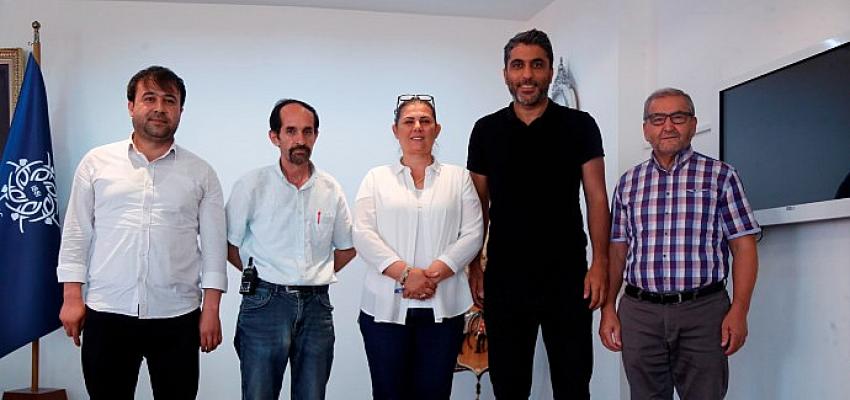 Aydın Gazeteciler Cemiyeti Yönetim Kurulu Başkanı Ferdi Uzun, yönetim kurulu
