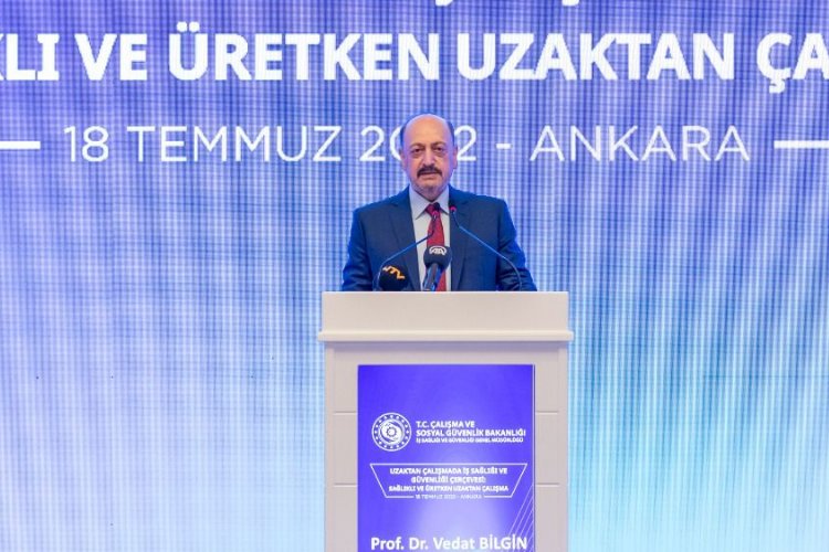 "İnsanların 12 saat, 14 saat zorla çalıştırıldığı günler geride kalmıştır.