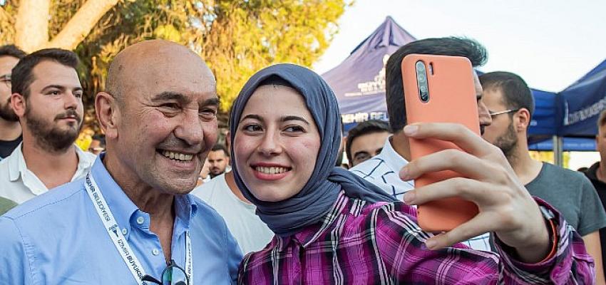 Başkan Soyer Çandarlı’daki Gençlik Kampı’nı ziyaret etti İzmir Büyükşehir Belediyesi'nin