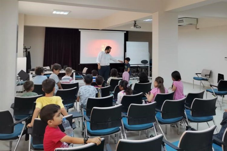 Bursa'da Osmangazi Belediyesi’nin en önemli sosyal projelerinden biri olan Bilgi