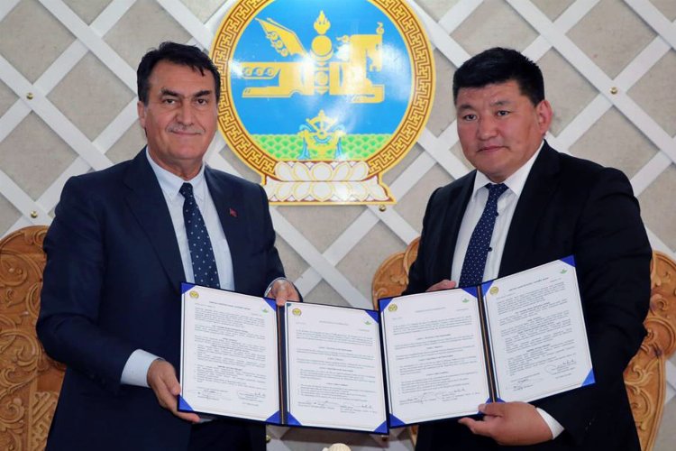 Bursa’ya kazandırdığı vizyon projelerin yanı sıra tarihten gelen kurucu şehir