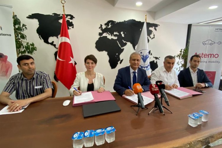 Kız öğrenciler Hitachi Astemo Türkiye destekleriyle nitelikli geleceğe adım atacak.
