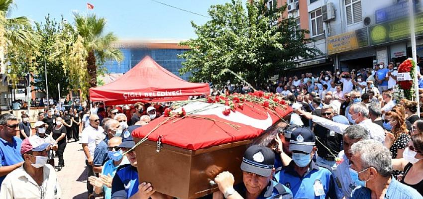 Dün geçirdiği ani kalp krizi sonrasında ofisinde tüm müdahalelere rağmen