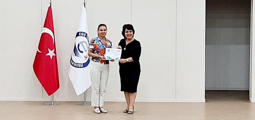 Ege Üniversitesi Hemşirelik Fakültesinde “Rehber Hemşirelik Değerlendirme Toplantısı” gerçekleştirildi. Ege