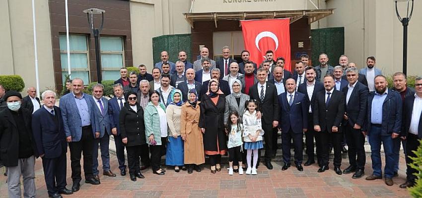 Gölcük Kent Bayramlaşması, Kurban Bayramı’nın 2. günü Anıtpark’ta yapılacak. Geleneksel