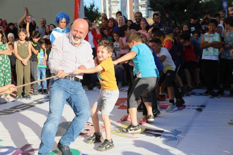 Kayseri'nin Kocasinan Belediyesi tarafından yaz tatili dolayısıyla çocuklar için gerçekleştirilen