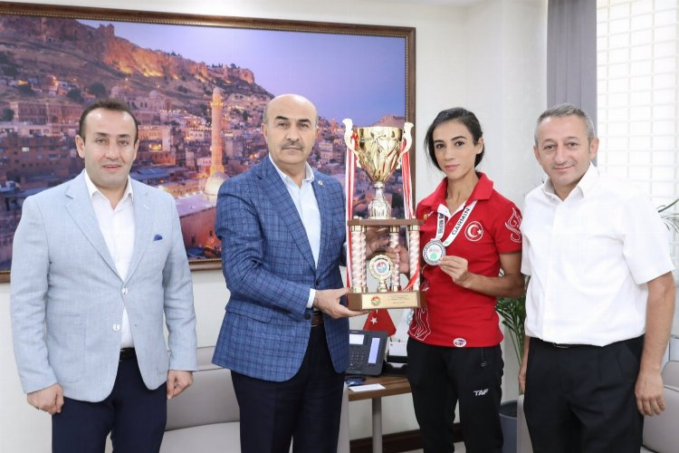 Mardin Valisi Mahmut Demirtaş, Balkan Büyükler Atletizm Şampiyonası’nda büyük başarı