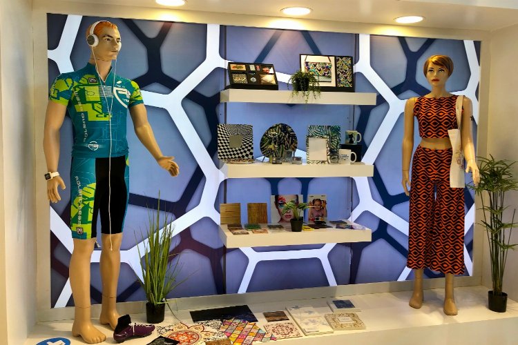 Yurt içi ve yurt dışından promosyon firmaları, kurumsal tanıtım ve