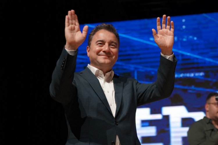 DEVA Partisi Genel Başkanı Ali Babacan, Van Başkale’de önceden yerleştirilmiş