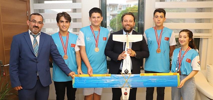 Bursa İl Milli Eğitim Müdürü Serkan Gür 2022 TEKNOFEST Liseler