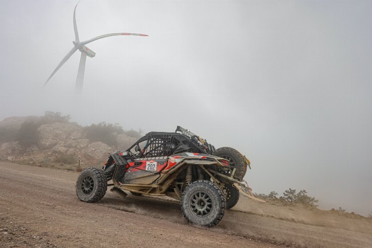 Hatay’dan başlayan en zorlu rally raid yarışlarından biri olan TransAnatolia,