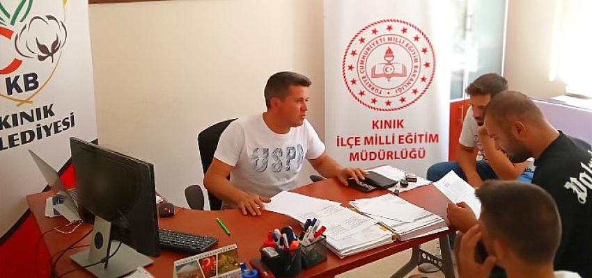 Kınık Belediyesi Sağlıklı Yaşam ve Eğitim Merkezi üniversite sınavına giren