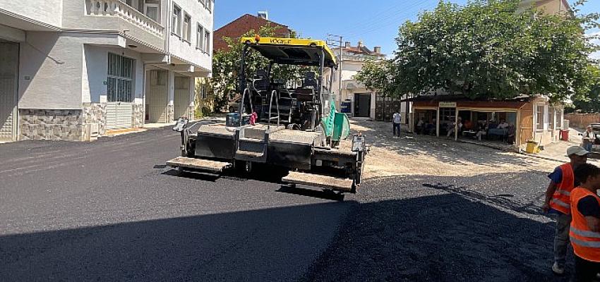 Osmangazi Belediyesi, merkez ve kırsal mahalle ayrımı gözetmeksizin asfalt kaplama