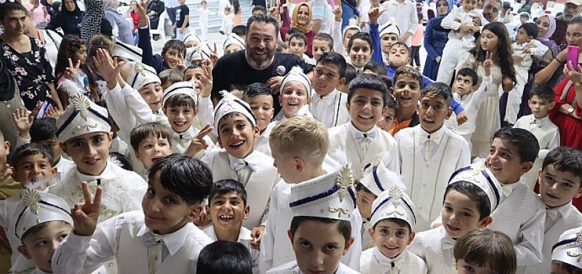 Saray Belediyesi’nin sosyal belediyecilik anlayışıyla ilk kez düzenlediği Toplu Sünnet
