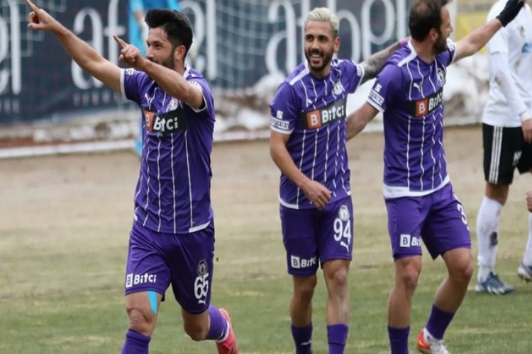 TFF 2. Lig Kırmızı ve Beyaz Gurup müsabakaları 27 Ağustos'ta