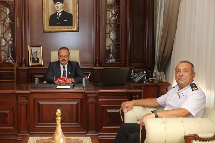 BURSA (İGFA) - Bursa'nın Mudanya ilçesinde 2000'li yıllarda 'Yüzbaşı' rütbesiyle