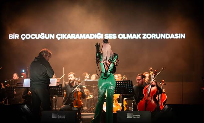 Hande Yener