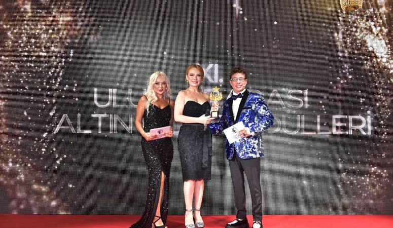 11’incisi düzenlenen Uluslararası Altınyıldız Ödülleri İstanbul Nişantaşı Svadba ana sponsorluğunda